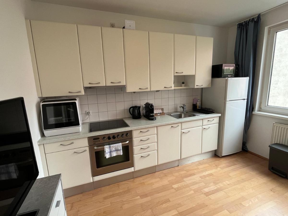 Appartement Cool Schonbrunn Apt 2Br à Vienne Extérieur photo