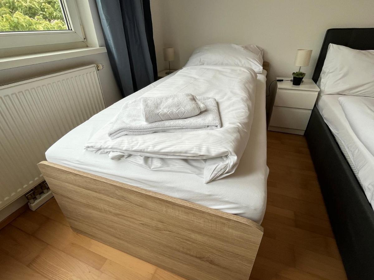 Appartement Cool Schonbrunn Apt 2Br à Vienne Extérieur photo
